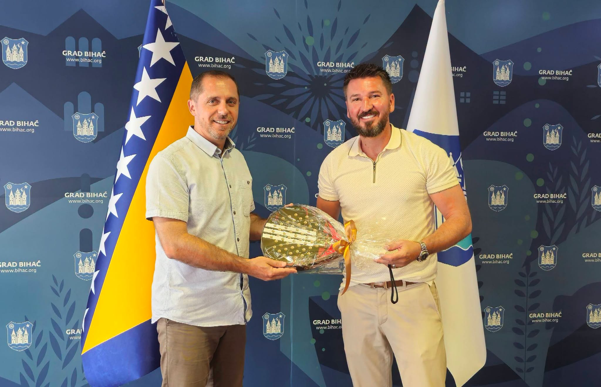 Bihać dobija prvi Padel klub: Početkom augusta otvaraju se tri zatvorena terena