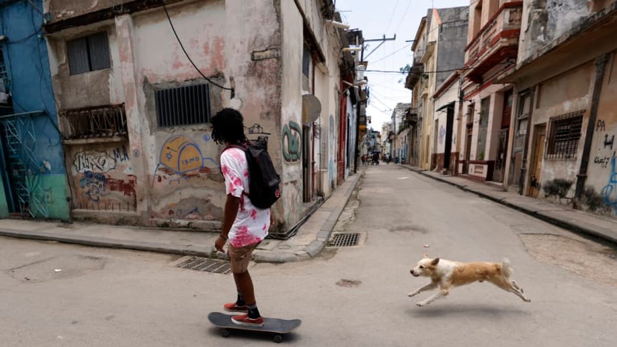 
                EEUU ve a Cuba como una amenaza para su seguridad
            