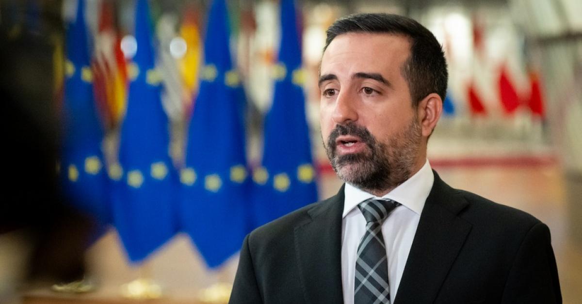 Μετανάστευση: Όταν δεν παρανομεί εργαζόμενος, παρανομεί εργοδότης