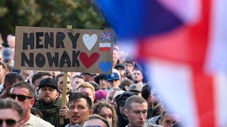 Anger in the UK: Henry Nowak’s murder and the protests that followed (VIDEO, PHOTOS)