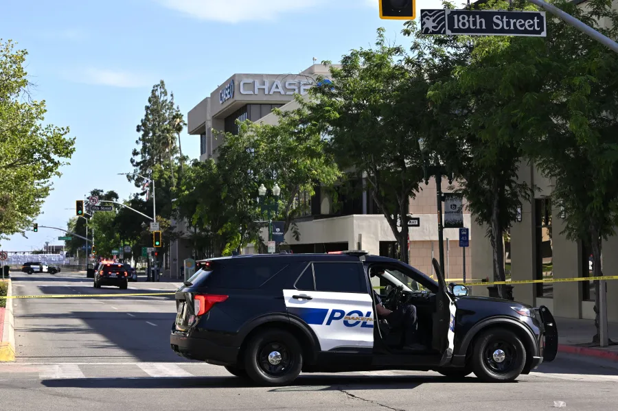 Suspect killed after California bank hostage situation identified as convicted sex offender