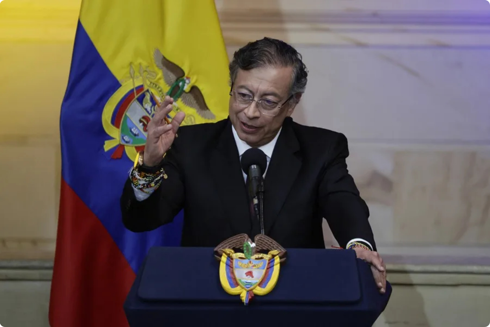 El presidente saliente de Colombia, Gustavo Petro, habla en la instalación del nuevo Congreso este lunes, en Bogotá.