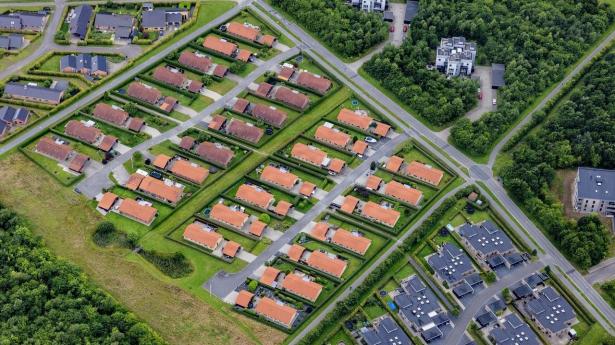 Mange bolighandler i juni: Rekord i én landsdel
