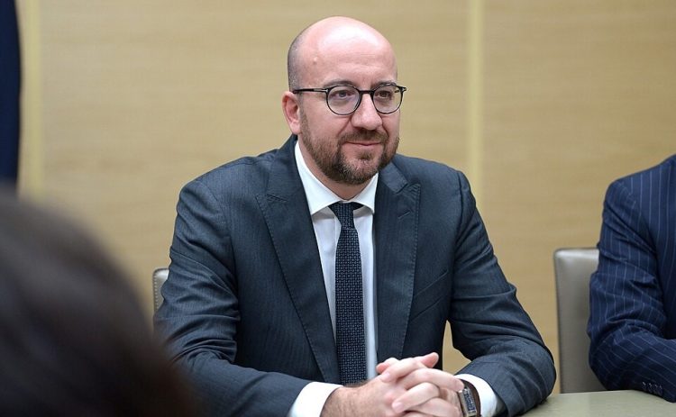 Objava tendenciozno i preku lažni tvrdenja saka pogrešno da gi pretstavi vrednostite na EU