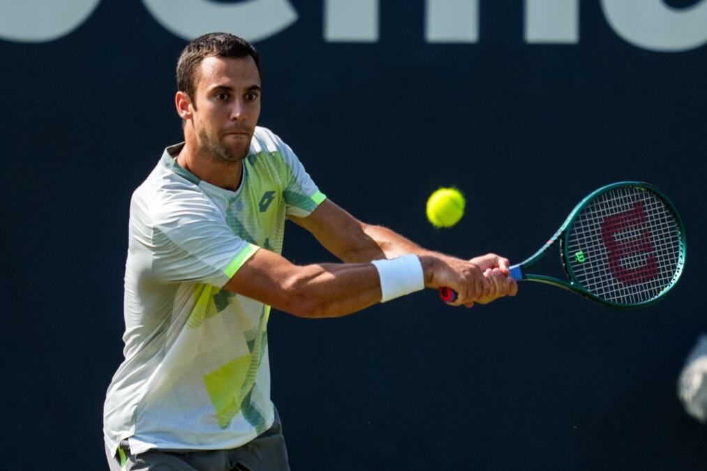 ATP TURNIR U KICBILU: Laslo Đere izgubio u prvom kolu