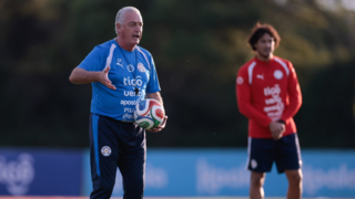 Alfaro se emociona con el regreso de Paraguay al Mundial tras 16 años