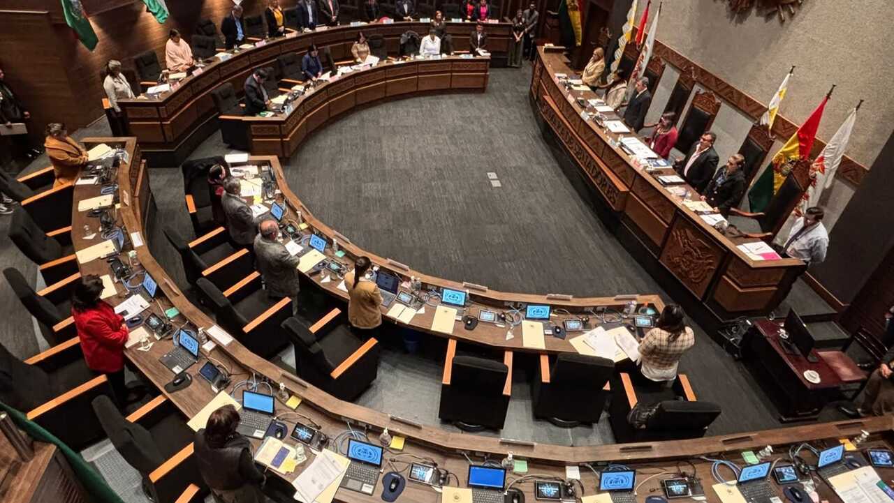 Cámara de Senadores anuncia sesión para este jueves