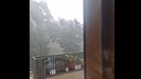 TORNADO POGODIO RIM: Vjetar čupao krovove i stabla, grad potpuno paraliziran
