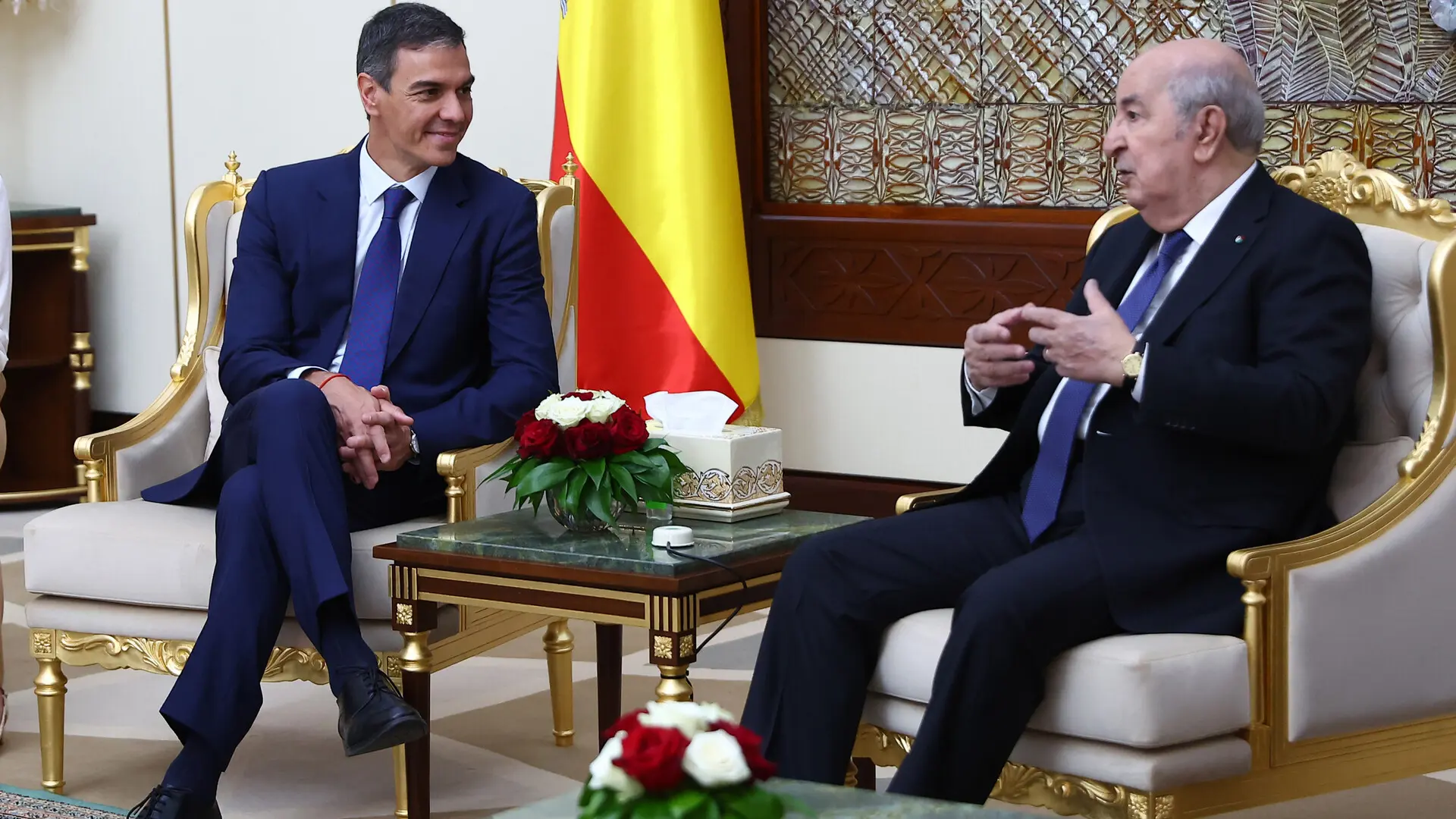  Sánchez sella la reconciliación con Argelia con un acuerdo "político" para aumentar el suministro de gas y una cumbre 