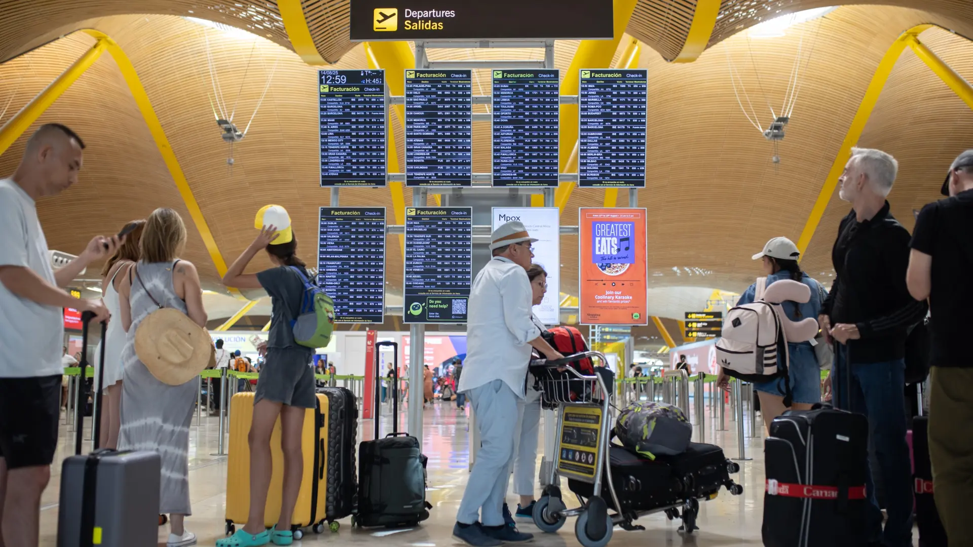  Aena confía a cuatro ingenierías el 'cerebro' de las reformas de sus aeropuertos 