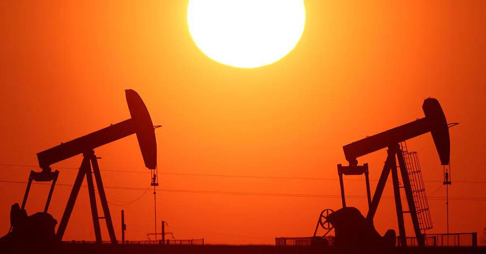 Oil prices extend gains on escalating Middle East hostilities