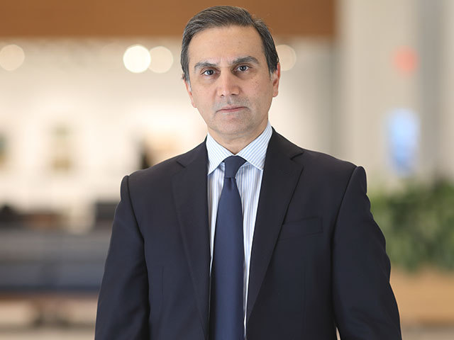 Exclusiv ZF. Shahmir Khaliq, global head of services, Citi: România a evoluat într-o economie mai matură şi mai diversificată, bine integrată în lanţurile de aprovizionare europene, cu sectoare puternice de IT, producţie şi servicii