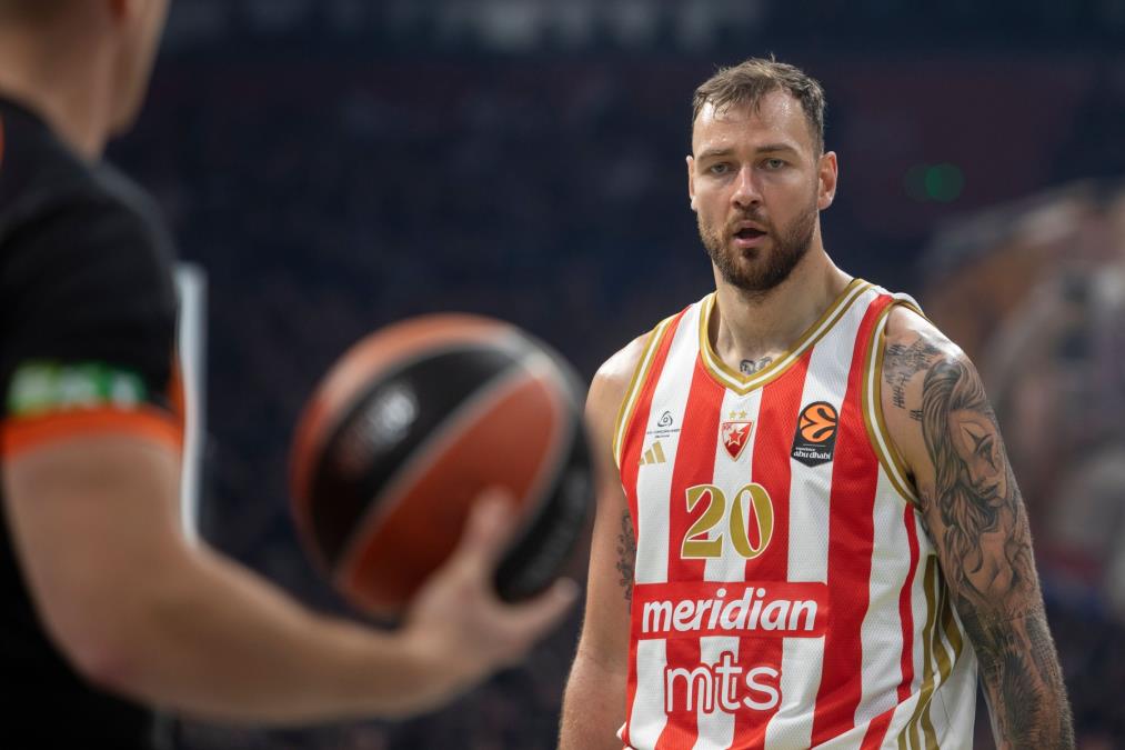 LITVANAC U CENTRU PAŽNJE! Dok Zvezda razmišlja, Efes sprema teren!