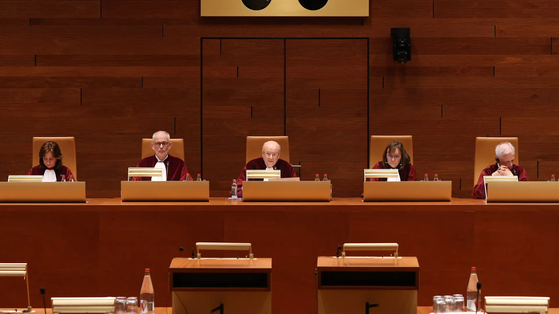  En defensa de los jueces 