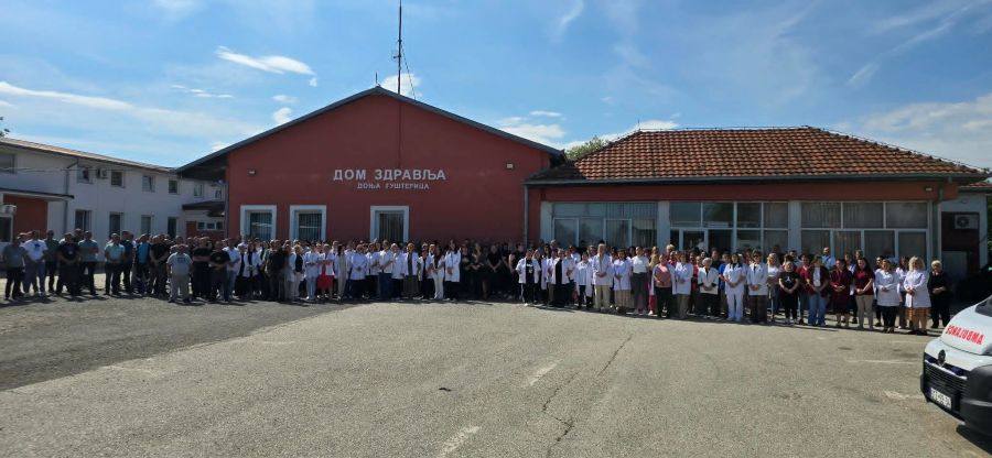 Na centralnom Kosovu nastavljeni skupovi podrške uhapšenim direktorima zdravstvenih i prosvetnih ustanova