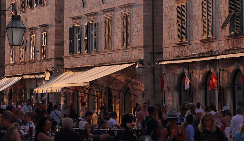 Restaurants and bars in Dubrovnik given extended hours for Croatia World Cup games