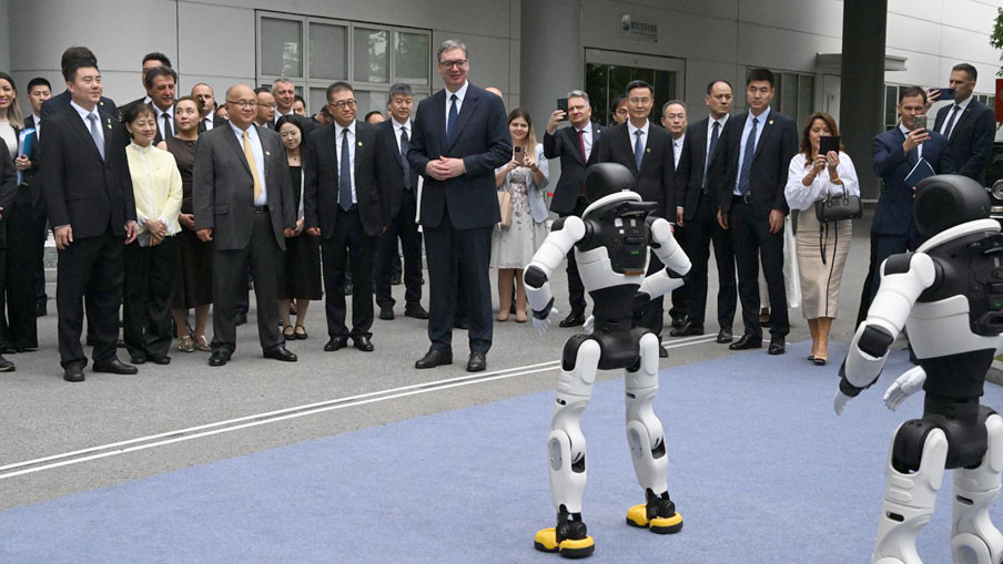 Mali: U Šapcu će kroz 45 dana biti završena prva fabrika humanoidnih robota u Srbiji 