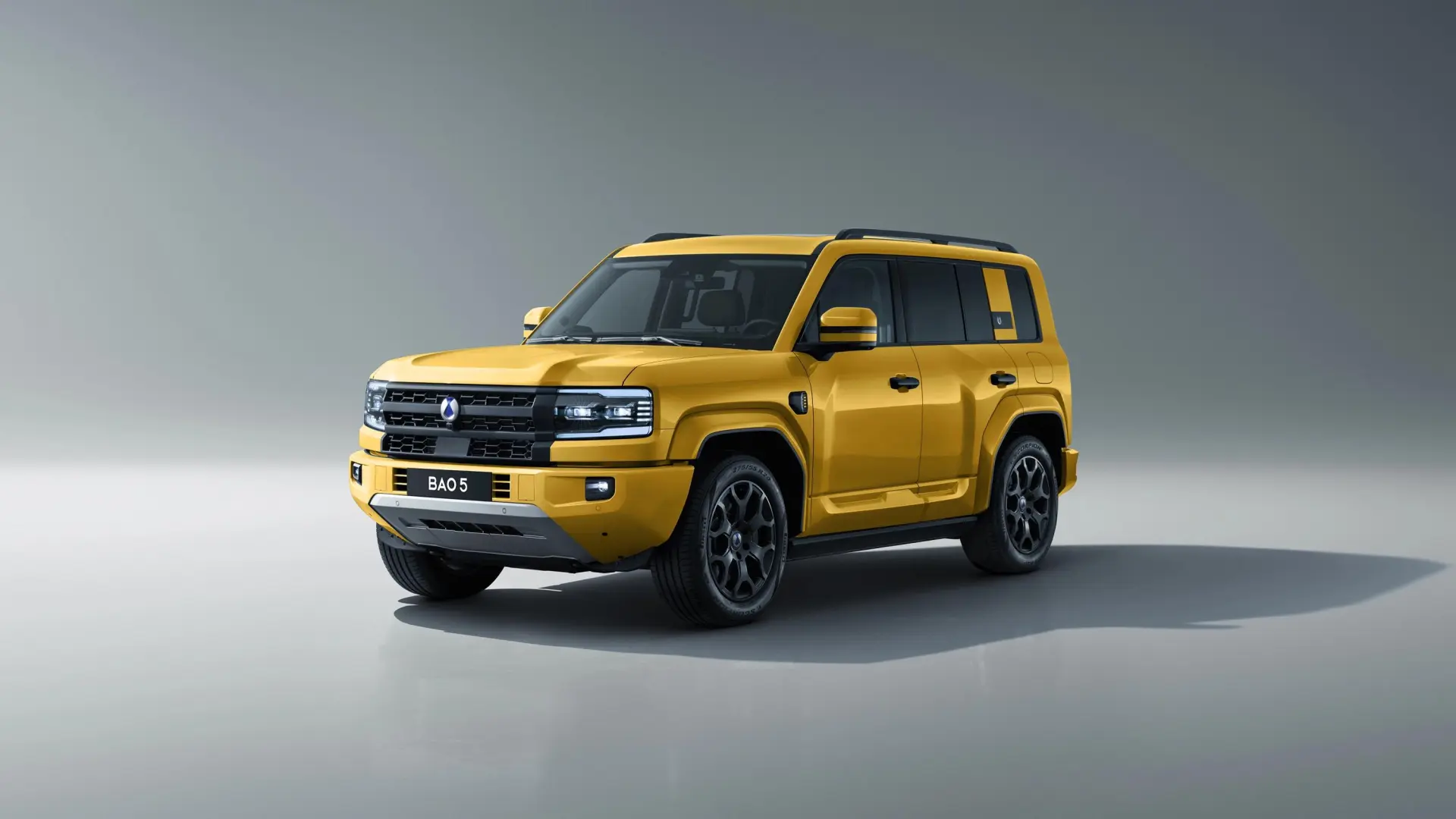  Denza Bao 5: este 4x4 híbrido enchufable de 544 CV tiene argumentos para dar mucho que hablar 
