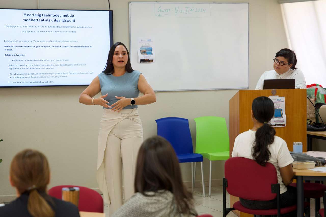 Minister Gerlien Croes: Dialogo cu veld di educacion pa fortalece rumbo pa enseñansa multilingual na Aruba