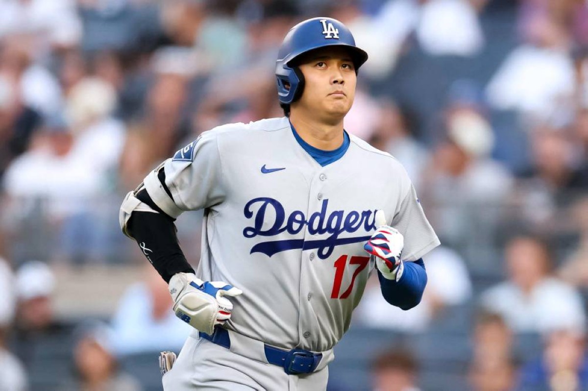 Left knee issues will keep Ohtani off the mound