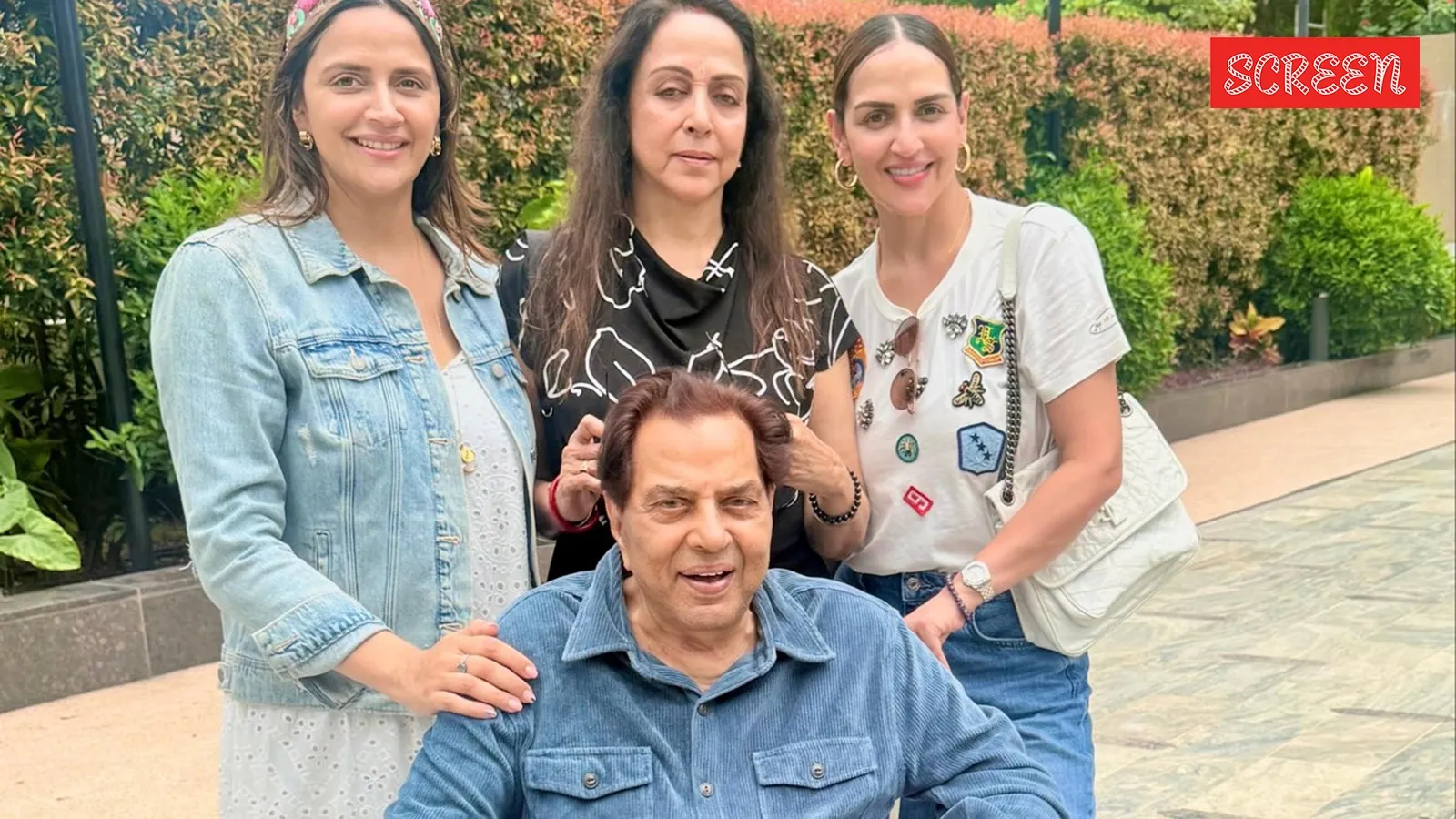 Hema Malini breaks down, says daughters Esha, Ahana struggling after Dharmendra’s death