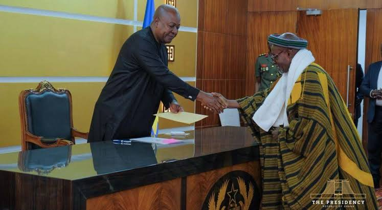 Mahama formally informed demise of Overlord of Dagbon  