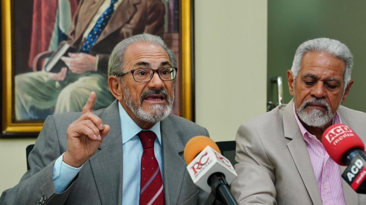 
                FP: durante los últimos 6 años, el Gobierno ha impulsado una política ambiental de improvisación
            