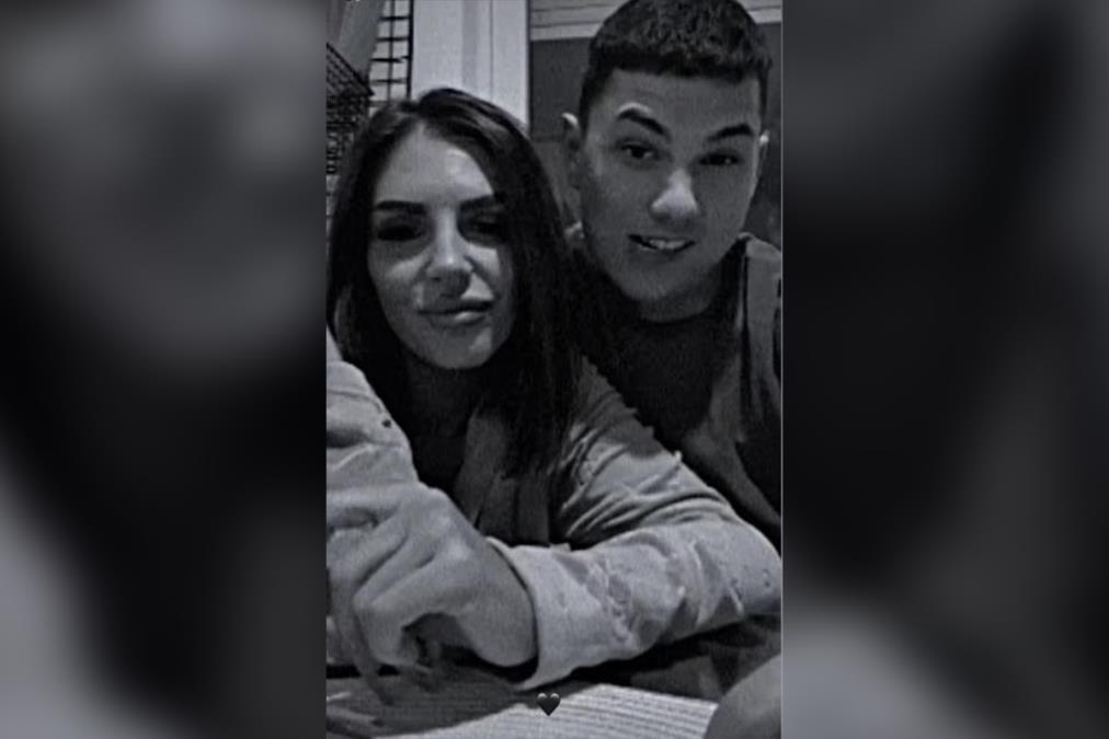 POSEBAN DAN ZA ENU ČOLIĆ, PEJA SVE VREME UZ NJU! Ovo je najvažniji trenutak njenog sina (FOTO)