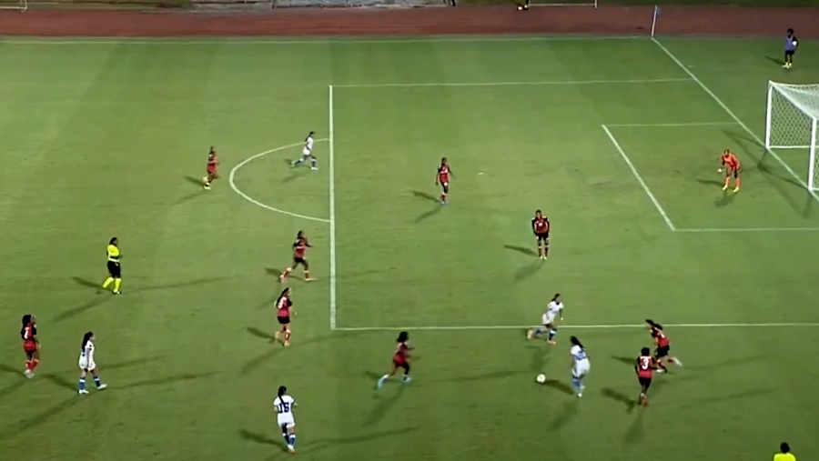 El golazo descomunal de Abigail Salgado en la Selecta