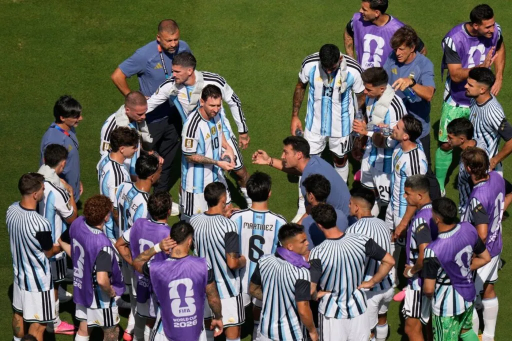 Fifa će pokrenuti istragu o ponašanju fudbalera Argentine po završetku finala SP