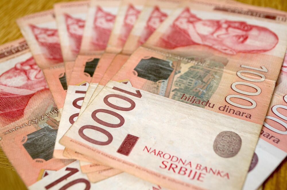 Ovi građani Srbije sutra dobijaju novac: Proverite da li će vam leći na račune