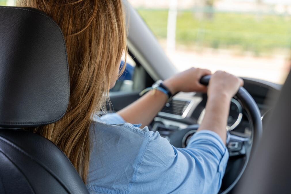 U svakom automobilu "krije" se otvarač za flaše: Viralni trik oborio mreže, ali obratite pažnju na jednu stvar