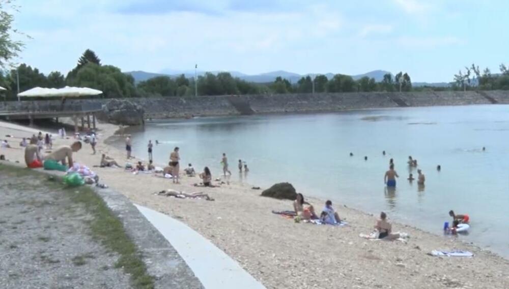 Jezero Krupac i ove godine ima svoje posjetioce