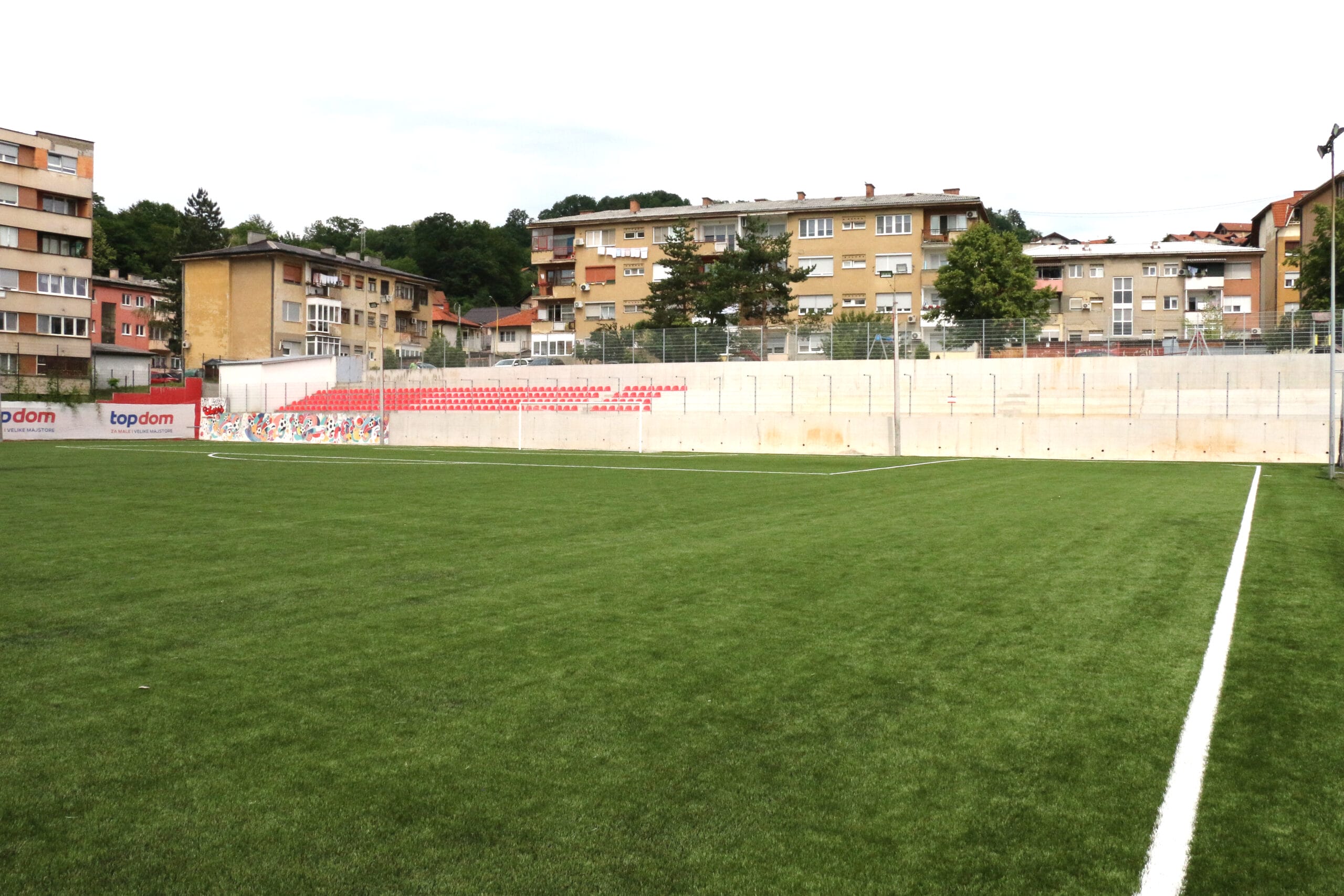 Završena rekonstrukcija pomoćnog terena na stadionu Tušanj