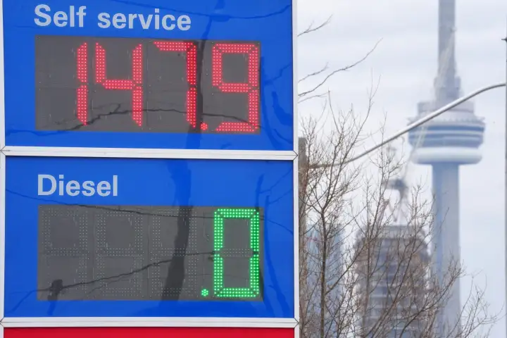 War in Iran will add $650 in extra fuel costs for average Ontario household: report