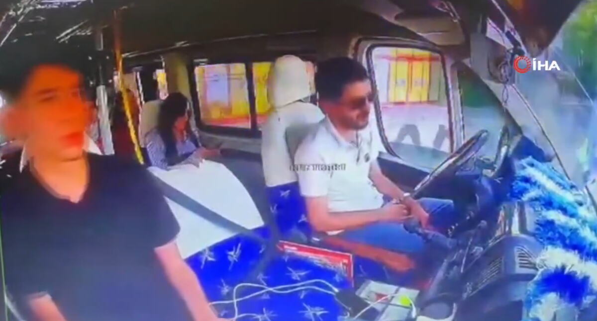 TEŽAK UDES U TURSKOJ: Vozač autobusa zaspao za volanom, pa udario u zid! Povređeno najmanje sedam osoba (VIDEO)