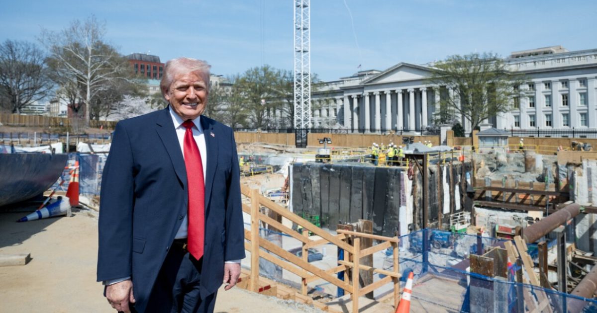 BREAKING: Six Republican Senators Vote with Democrats to Block Construction of President Trump’s Ballroom