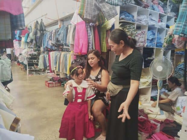 Back to school: Mandaue parents navigate costs of supporting kids