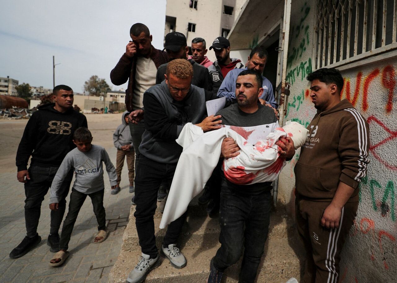 Six Palestinians killed in Gaza; death toll mounts to 73,317
