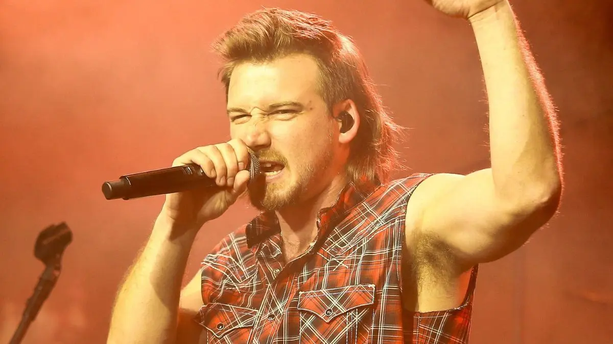 Morgan Wallen Fan Accused of Peeing on Family During Packed Stadium Concert