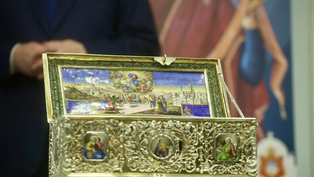 Beograd centar Pravoslavlja: Pojasu Presvete Bogorodice poklonilo se više od pola miliona vernika