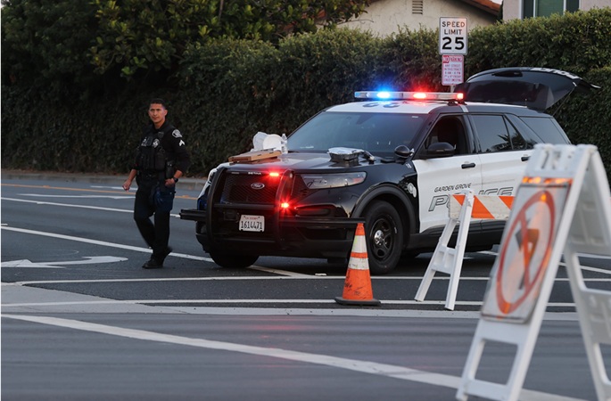 Suspect killed, all hostages freed after standoff in US California