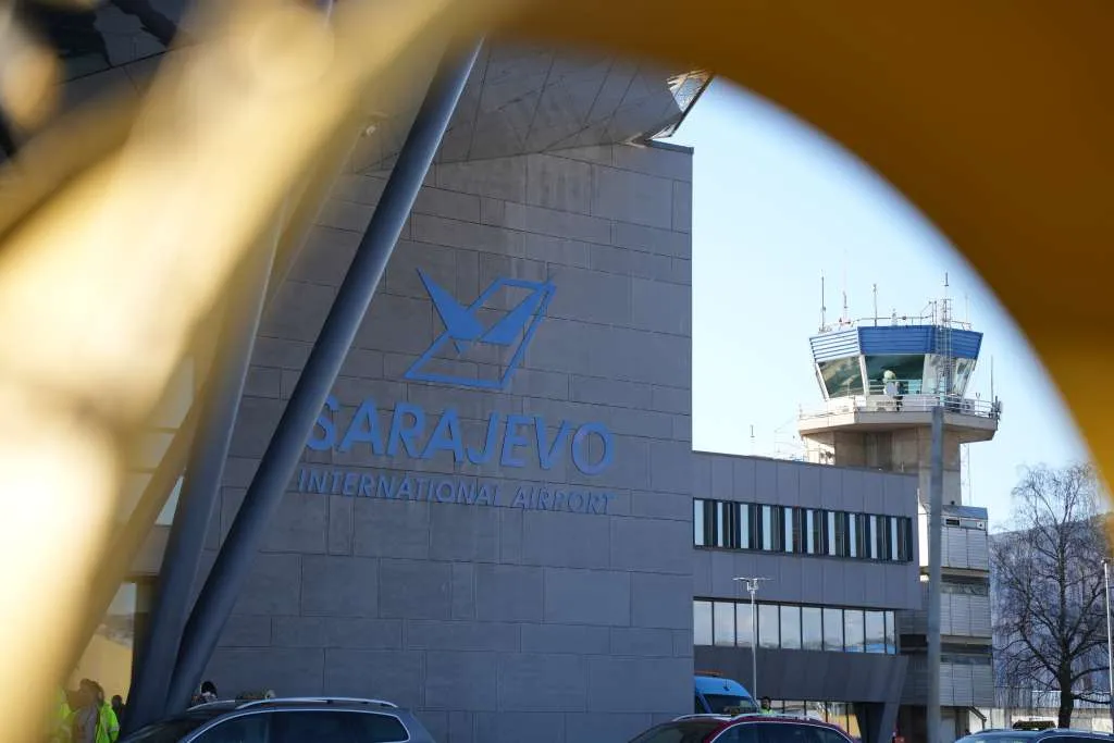 Aerodromi u BiH u junu zabilježili gotovo 326.000 putnika, dvije trećine preko Sarajeva