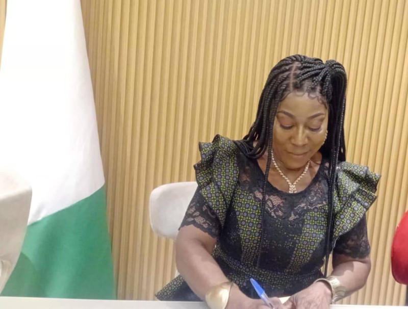 Conférence-dédicace : Christa-Maya présente son ouvrage « Jésus-Christ de retour en Côte d'Ivoire »