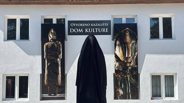 Majka je dobila spomenik, a žrtve još uvijek čekaju križ