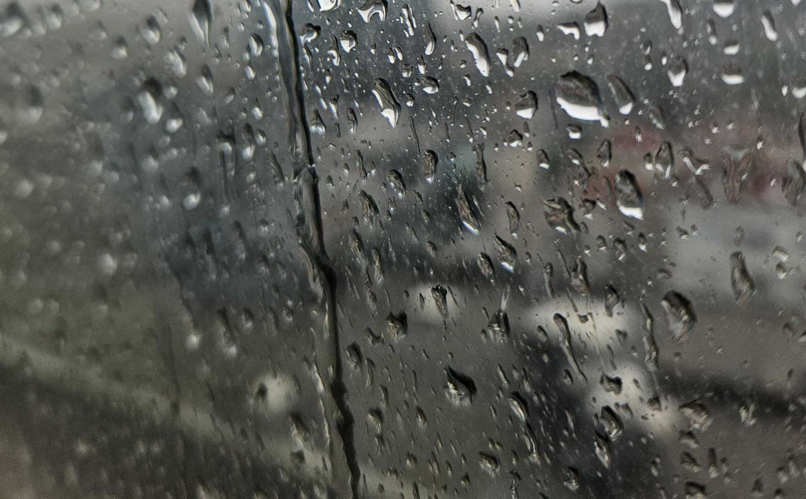 Vrijeme u BiH u nedjelju: Pljuskovi i grmljavina, na jugu do 39 stepeni