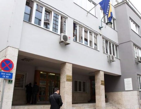 Težak udes kod Gradiške, saobraćaj blokiran