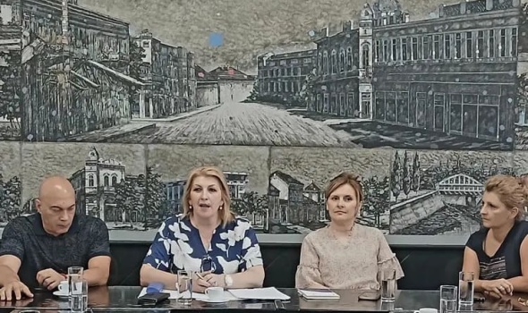 Kako je Kragujevac pomogao romskim đacima? Od 32 učenika, 31 nastavlja školovanje