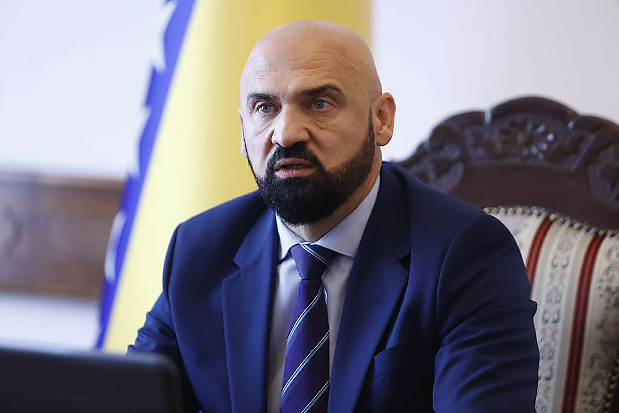 Ured za reviziju utvrdio brojne nepravilnosti u FMUP-u: Na 17 telefona 50.000 KM, za ista radna mjesta različite plaće