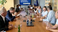 Minister Jernej Vrtovec in župani podpisali protokol za nadaljnji razvoj 3.a razvojne osi